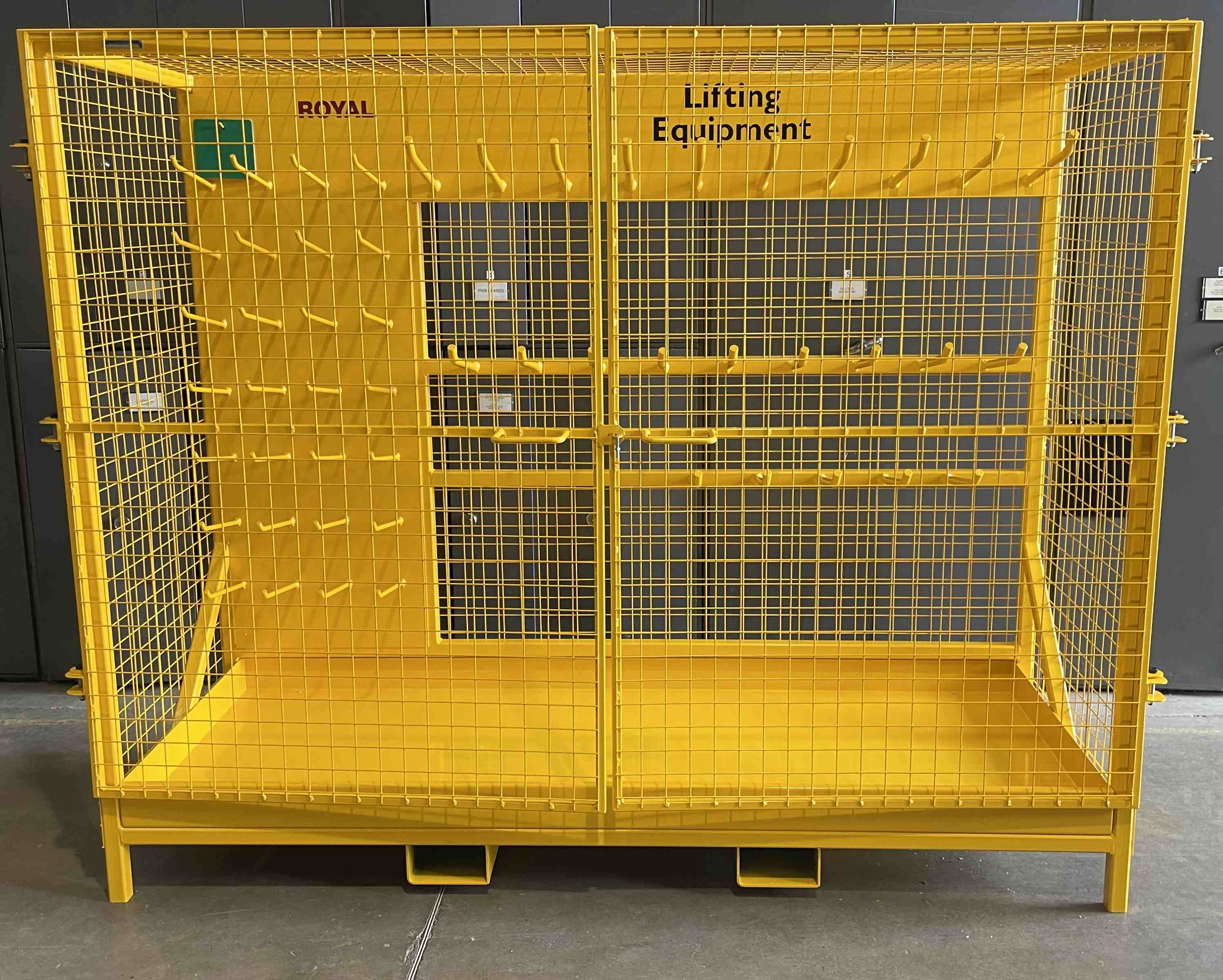 21.006.008E~Large Enclosed Lockable Lifting Rack 21.006.008E~Large Enclosed Lockable Lifting Rack.jpg